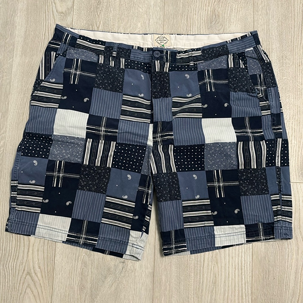 Bundlesale Mens 44 St John’s Bay 100% Cotton Patchwork Flat Front Shorts